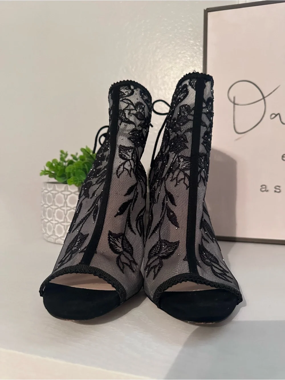 ALDO Kerisen Black Lace Rhinestone Stiletto Booties Heels Size 11